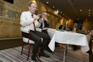 Clubabend mit Innenminister Sachsens Markus Ulbig am 3. April, 19.00 Uhr Im Avernstübli des Swissôtel Schlosstraße 16, 01067 Dresden. / Foto: Ralf U. Heinrich /